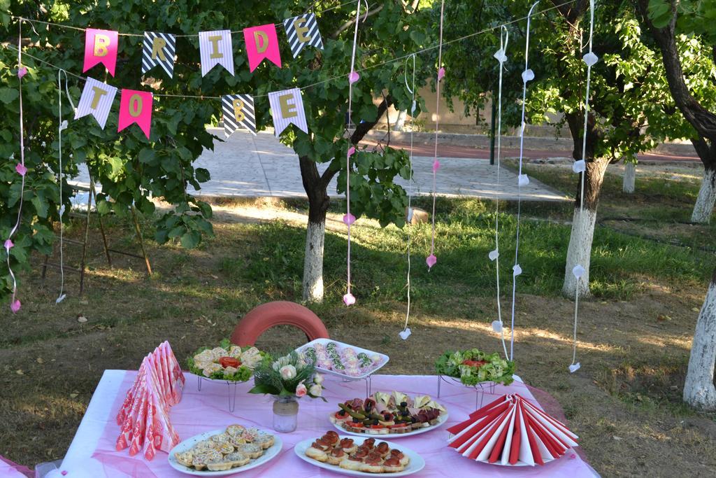 Three Jugs B&B Jrvezh Екстер'єр фото